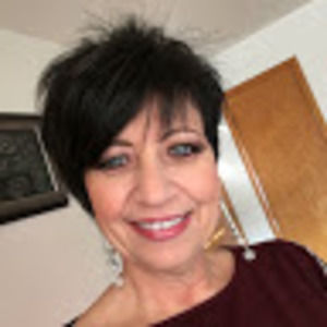 Meet your Posher, Gloria